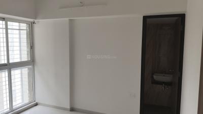 Bedroom Image of 800 Sq.ft 2 BHK Apartment / Flat for rent in Lodha Amara, Kolshet Thane for Rs. 39999