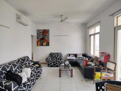Living Room Image of 1420 Sq.ft 2 BHK Apartment / Flat for sale in Jaypee Moon Court, Jaypee Greens Greater Noida for Rs. 20000000