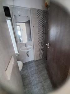 Bathroom Image of 1200 Sq.ft 3 BHK Apartment / Flat for sale in Dhokali Naka Thane for Rs. 14500000