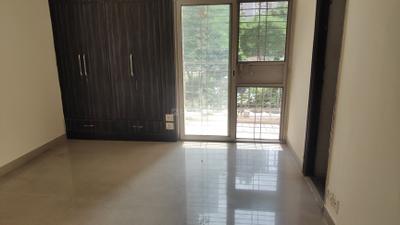 Bedroom Image of 1425 Sq.ft 2.5 BHK Apartment / Flat for sale in Paramount Symphony, Crossings Republik Ghaziabad for Rs. 8200000