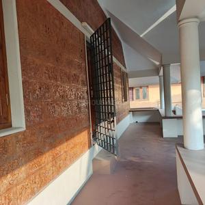 Balcony Image of 3000 Sq.ft 4 BHK Independent House for sale in Edappally Kochi for Rs. 24000000