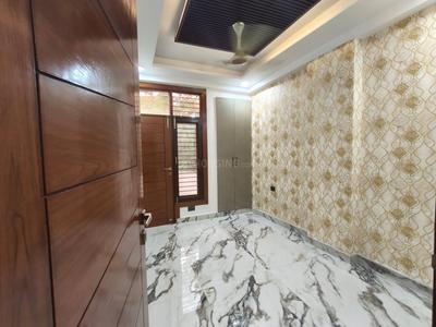 Bedroom Image of 1085 Sq.ft 2 BHK Builder Floor for sale in Vaishali Ghaziabad for Rs. 7400000