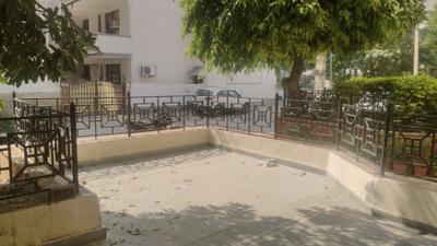 Image of 1575 Sq.ft 3.5 BHK Builder Floor for rent in Sector 52, Gurgaon for Rs. 40000