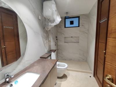 Image of 2700 Sq.ft 4 BHK Builder Floor for rent in  Vigyan Vihar RWA, Surajmal Vihar, New Delhi for Rs. 70000