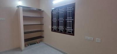 Balcony Image of 700 Sq.ft 2 BHK Builder Floor for rent in Ekkatuthangal Chennai for Rs. 22000