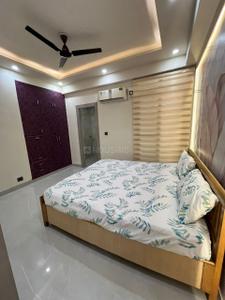 Bedroom Image of 1100 Sq.ft 2 BHK Apartment / Flat for rent in Express Garden, Indirapuram Ghaziabad for Rs. 38000