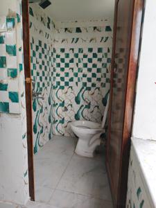Bathroom Image of 350 Sq.ft 1 BHK Apartment / Flat for sale in Keshtopur Kolkata for Rs. 1100000