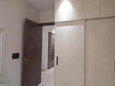 Bedroom Image of 900 Sq.ft 3 BHK Builder Floor for sale in Paschim Vihar New Delhi for Rs. 19000000