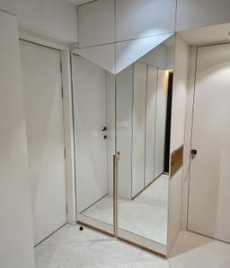 Bedroom Image of 750 Sq.ft 1 BHK Apartment / Flat for rent in Cumballa Hill Mumbai for Rs. 140000