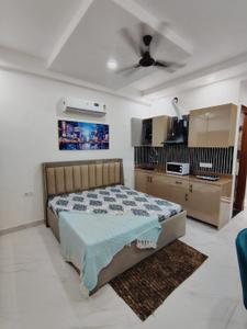 Bedroom Image of 450 Sq.ft 1 RK Builder Floor for rent in Sector 52 Gurgaon for Rs. 26000