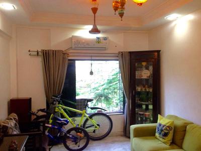 Hall Image of 850 Sq.ft 2 BHK Apartment / Flat for sale in Juhu Mumbai for Rs. 30000000