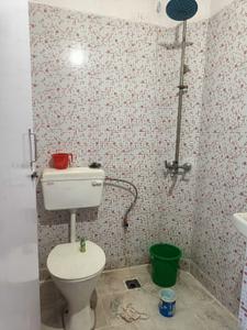 Bathroom Image of 700 Sq.ft 2 BHK Apartment / Flat for sale in Baranagar Kolkata for Rs. 3800000