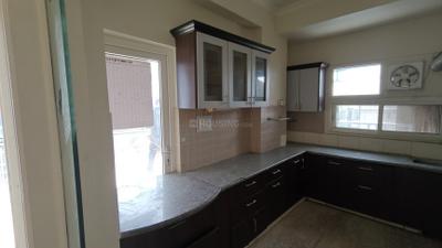 Kitchen Image of 3000 Sq.ft 4 BHK Penthouse for rent in Mahagun Mansion Phase 1 and 2, Indirapuram Ghaziabad for Rs. 42000