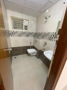 Image of 1850 Sq.ft 3 BHK Apartment / Flat for rent in Domlur Layout, Bengaluru for Rs. 80000