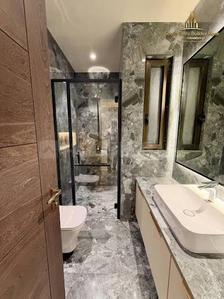 Bathroom Image of 1550 Sq.ft 3 BHK Apartment / Flat for sale in Sector 73 Noida for Rs. 6000000