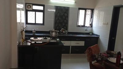 Kitchen Image of 1800 Sq.ft 3 BHK Apartment / Flat for rent in City Light Surat for Rs. 34000
