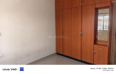 Bedroom Image of 1159 Sq.ft 2.5 BHK Apartment / Flat for rent in Karapakkam Chennai for Rs. 28000
