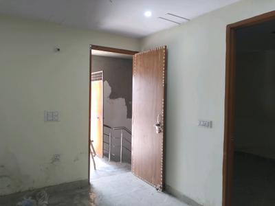 Living Room Image of 540 Sq.ft 2 BHK Builder Floor for sale in New Ashok Nagar New Delhi for Rs. 4000000