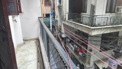 Balcony Image of 750 Sq.ft 2 BHK Builder Floor for rent in Partik Panchsheel Vihar, Khirki Extension New Delhi for Rs. 22000