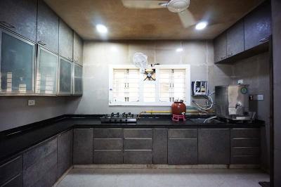 Kitchen Image of 3060 Sq.ft 6 BHK Apartment / Flat for sale in Navrangpura Ahmedabad for Rs. 36000000