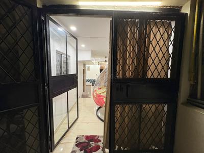 Image of 450 Sq.ft 1 BHK Independent House for rent in Lajpat Nagar, New Delhi for Rs. 37500