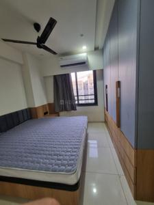 Bedroom Image of 2250 Sq.ft 3 BHK Apartment / Flat for rent in Science City Ahmedabad for Rs. 72000
