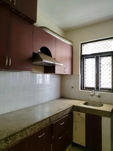 Gallery Cover Image of 1704 Sq.ft 3 BHK Apartment / Flat for rent in Tulip Yellow, Sector 69 for Rs. 46000