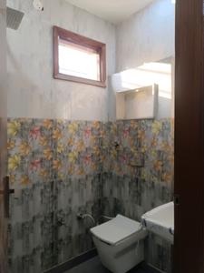 Bedroom Four Image of 1125 Sq.ft 4 BHK Apartment / Flat for sale in Sector 38 Rohini New Delhi for Rs. 8500000