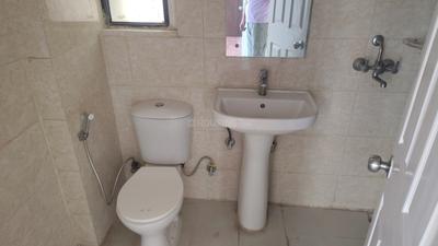 Image of 1340 Sq.ft 2.5 BHK Apartment / Flat for rent in RG Luxury Homes Tower A F And M, Noida Extension, Greater Noida for Rs. 21500