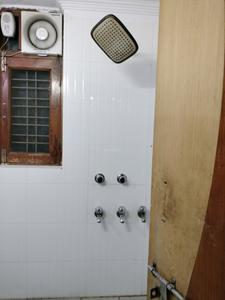 Common Bathroom Image of 1450 Sq.ft 2 BHK Apartment / Flat for sale in DDA SFS Flats, Sector 22 Dwarka New Delhi for Rs. 22500000