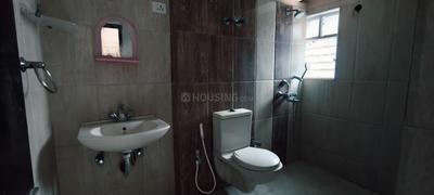 Bathroom Image of 2000 Sq.ft 3 BHK Apartment / Flat for sale in Behala Chowrasta Kolkata for Rs. 9500000