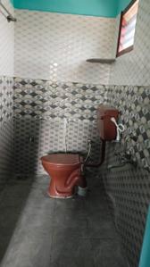 Bathroom Image of 740 Sq.ft 1 BHK Independent House for rent in Maraimalai Nagar Chennai for Rs. 7000