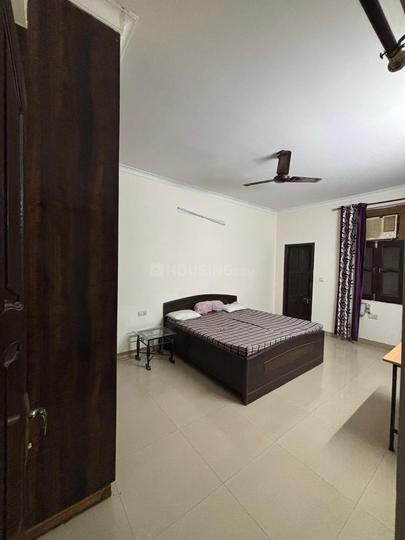 Green Wood City, Sector 45 Bedroom 1