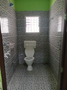 Bathroom Image of 1100 Sq.ft 2 BHK Builder Floor for rent in Barsapara Guwahati for Rs. 11500