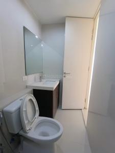 Bathroom Image of 2061 Sq.ft 4 BHK Apartment / Flat for rent in Hiranandani Lake Verandahs, Akshayanagar Bengaluru for Rs. 76000