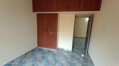 Bedroom Image of 1650 Sq.ft 3 BHK Apartment / Flat for rent in Kodambakkam Chennai for Rs. 46000