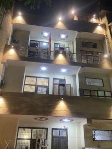 Image of 1500 Sq.ft 3.5 BHK Builder Floor for sale in Govindpuram, Ghaziabad for Rs. 12000000