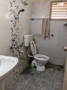 Image of 1600 Sq.ft 3 BHK Apartment / Flat for rent in Kaggadasapura, Bengaluru for Rs. 40000