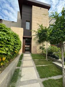 Image of 3500 Sq.ft 5 BHK Independent House for sale in Sector 33, Gurgaon for Rs. 160000000