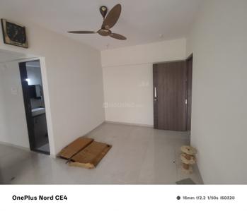 Hall Image of 550 Sq.ft 1 BHK Apartment / Flat for rent in Borivali West Mumbai for Rs. 36000