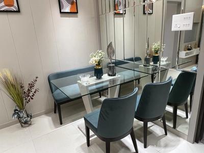 Hall Image of 1000 Sq.ft 2 BHK Apartment / Flat for sale in Kalpataru Vienta, Kandivali East Mumbai for Rs. 30000000