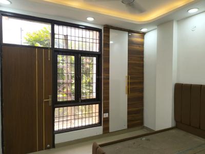 Bedroom Image of 1250 Sq.ft 2 BHK Builder Floor for sale in Indirapuram Ghaziabad for Rs. 7000000