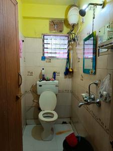 Bathroom Image of 660 Sq.ft 2 BHK Apartment / Flat for sale in Haltu Kolkata for Rs. 1950000