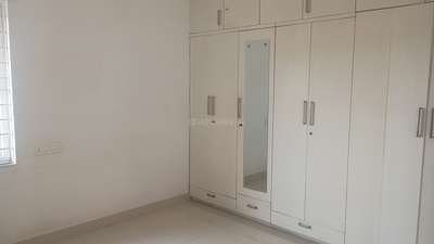 Bedroom Two Image of 1800 Sq.ft 3 BHK Apartment / Flat for rent in Madhapur Hyderabad for Rs. 50000