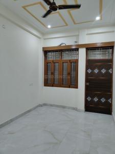 Bedroom Image of 1250 Sq.ft 2 BHK Builder Floor for rent in Gomti Nagar Lucknow for Rs. 25000