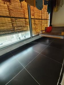 Balcony Image of 2000 Sq.ft 4 BHK Apartment / Flat for rent in Sunpharma Road Vadodara for Rs. 40000