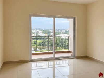 Bedroom Image of 965 Sq.ft 2 BHK Apartment / Flat for sale in TVS Emerald Jardin by TVS Emerald Limited, Singasandra Bengaluru for Rs. 12500000