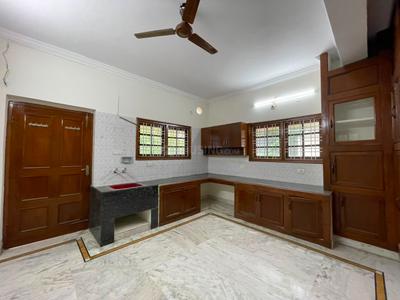 Kitchen Image of 5000 Sq.ft 4.5 BHK Independent House for rent in Jubilee Hills Hyderabad for Rs. 300000