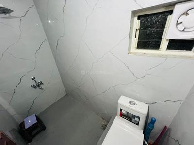 Bathroom Image of 1000 Sq.ft 2 BHK Apartment / Flat for rent in Manorama Ganj Indore for Rs. 25000