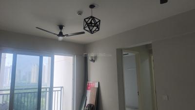 Living Room Image of 999 Sq.ft 2 BHK Apartment / Flat for rent in Eldeco The Greens, Sector 150 Noida for Rs. 25500